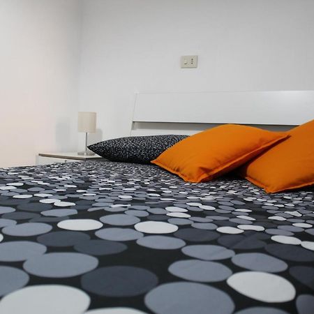 Hotel Gli Oleandri Bellano Zewnętrze zdjęcie