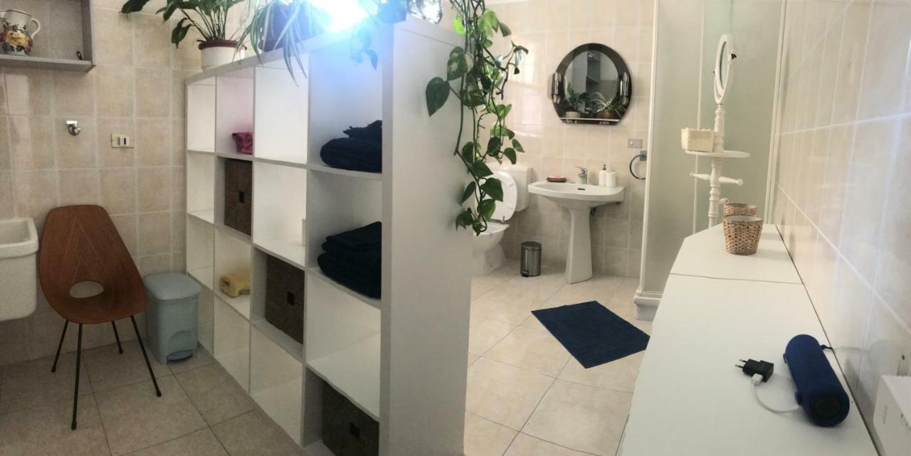 Hotel Gli Oleandri Bellano Zewnętrze zdjęcie