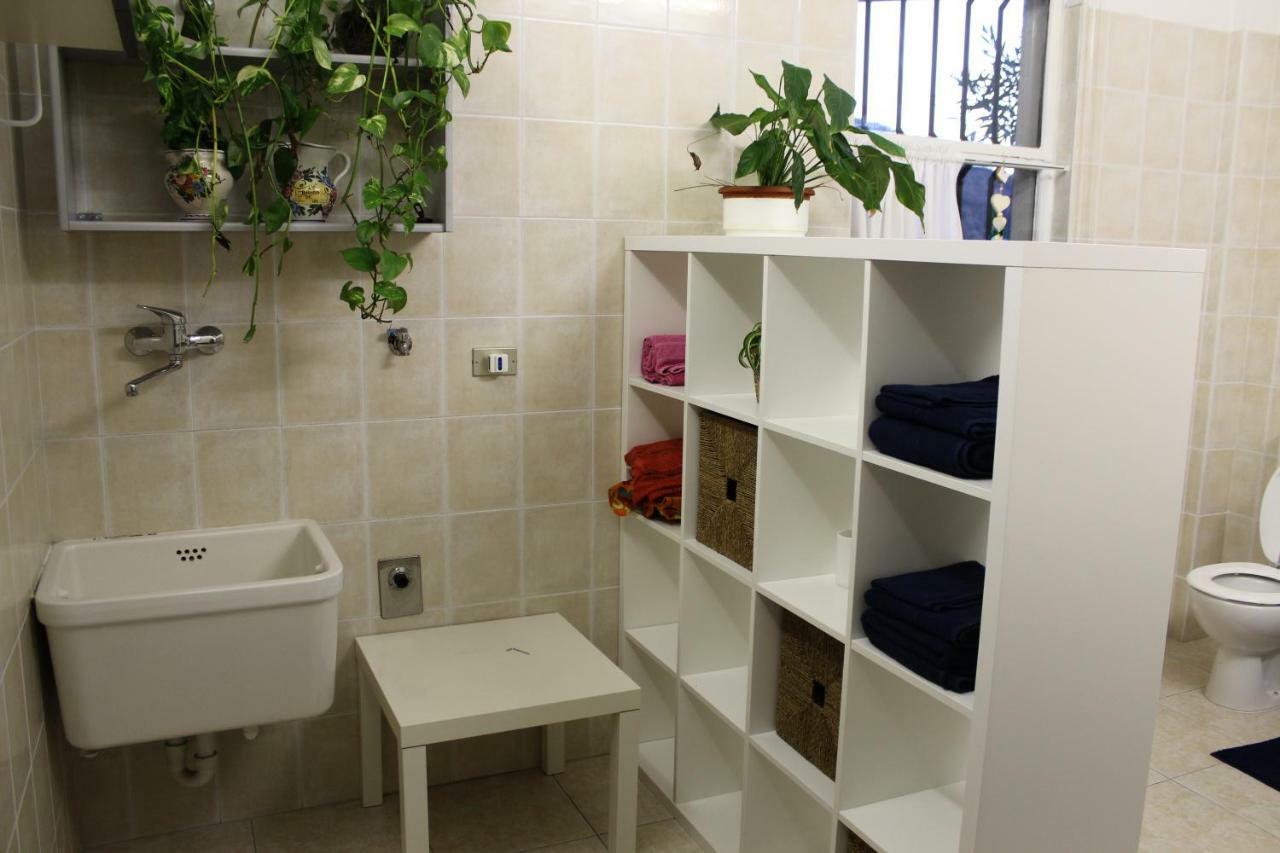 Hotel Gli Oleandri Bellano Zewnętrze zdjęcie