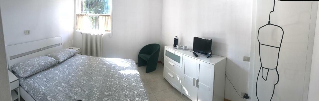 Hotel Gli Oleandri Bellano Zewnętrze zdjęcie