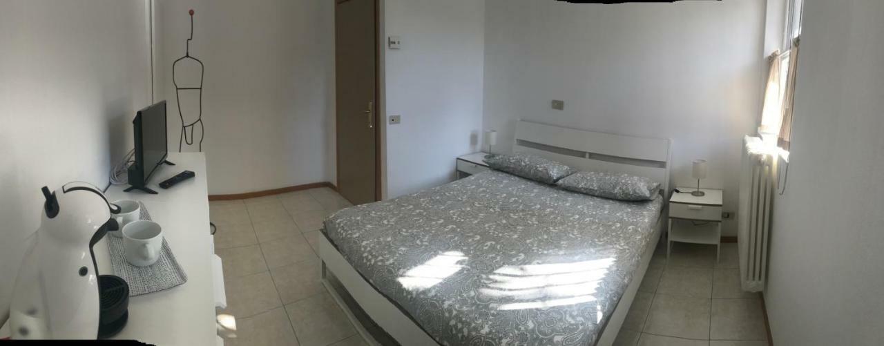 Hotel Gli Oleandri Bellano Zewnętrze zdjęcie